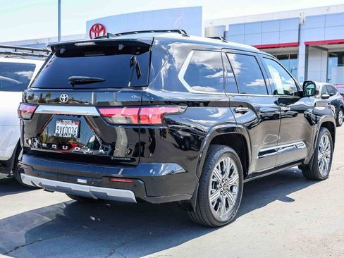 Certified 2025 Toyota Sequoia Capstone AWD/4WD image 35