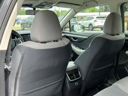 Used 2023 Subaru Outback Premium AWD/4WD image 29