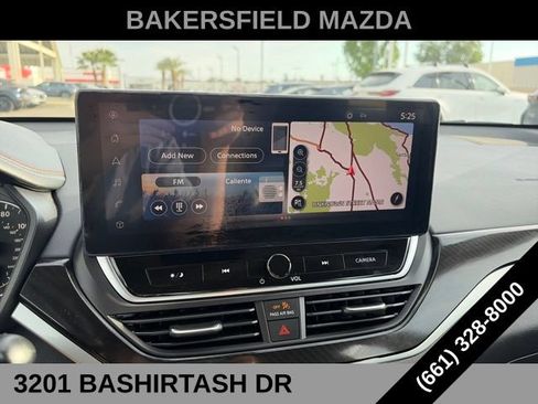 Used 2024 Nissan Altima 2.5 SR w/ SR Premium Package FWD image 18