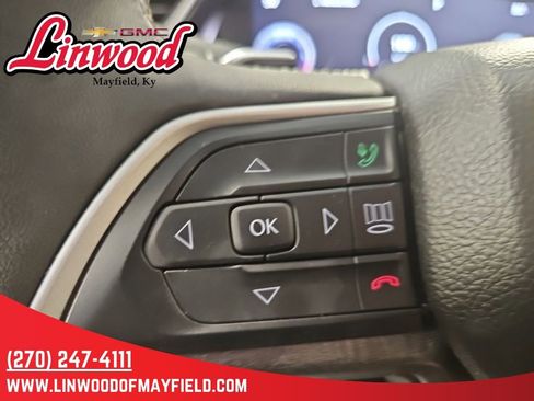 Used 2023 Jeep Grand Cherokee Limited AWD/4WD image 21