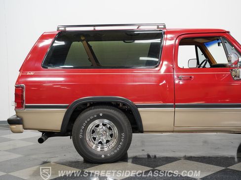Used 1992 Dodge Ramcharger LE image 28