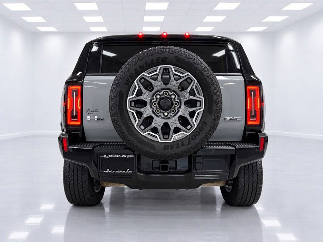 Used 2024 GMC Hummer EV 3X AWD/4WD image 10