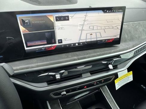 New 2026 BMW X5 xDrive40i w/ Climate Comfort Package image 16