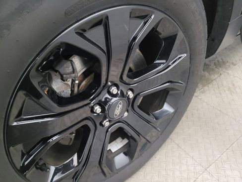 Used 2019 Ford Explorer Sport w/ Equipment Group 401A image 31