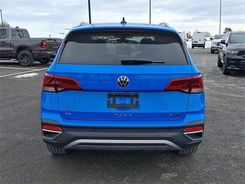Used 2023 Volkswagen Taos SE image 9