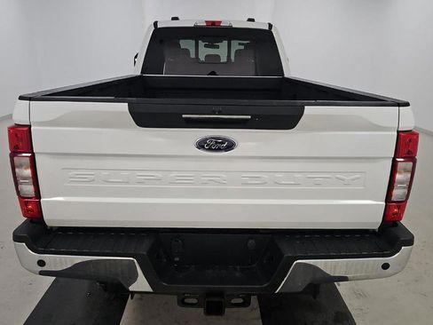 Used 2022 Ford F350 Lariat w/ Lariat Ultimate Package AWD/4WD image 5