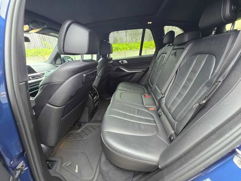 Used 2019 BMW X5 xDrive40i w/ Premium Package 2 AWD/4WD image 16
