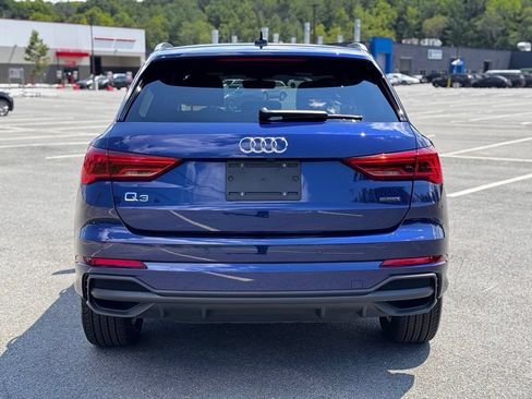 Used 2025 Audi Q3 2.0T Premium w/ Convenience Package AWD/4WD image 5
