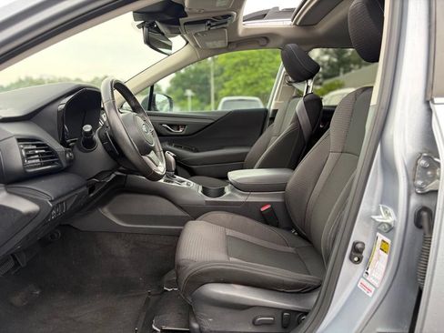 Used 2024 Subaru Outback Premium AWD/4WD image 25