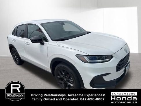 Used 2024 Honda HR-V Sport image 3