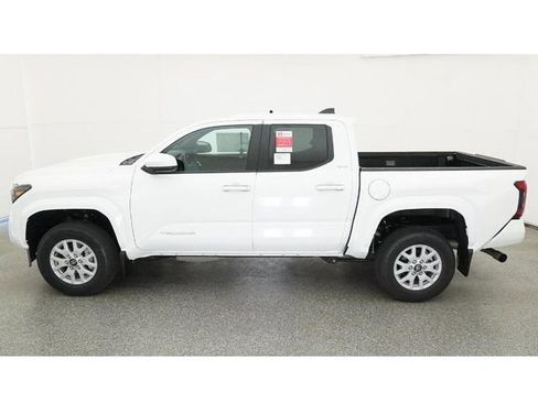 New 2026 Toyota Tacoma SR5 RWD image 3