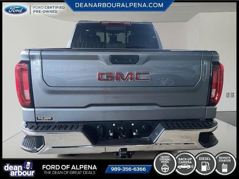 Used 2020 GMC Sierra 1500 SLT w/ SLT Premium Package AWD/4WD image 3