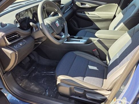 New 2026 Buick Envista Preferred w/ Advanced Safety Package FWD image 5