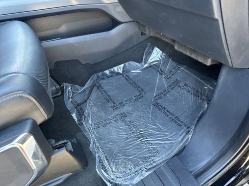 Used 2024 Ford F250 Lariat image 63