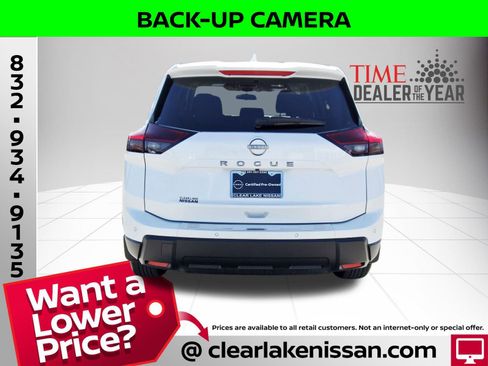 Certified 2025 Nissan Rogue SV image 6