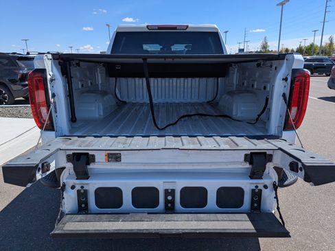 Certified 2022 GMC Sierra 1500 SLT w/ SLT Premium Package AWD/4WD image 36