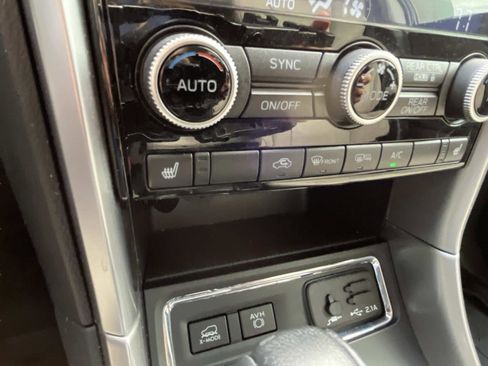 Used 2020 Subaru Ascent Limited w/ Popular Package #4 image 34