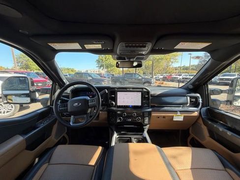 New 2025 Ford F250 Lariat w/ Lariat Ultimate Package image 10