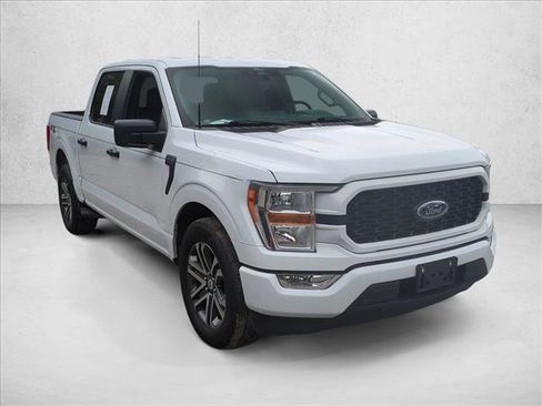 Used 2022 Ford F150 XL w/ STX Appearance Package RWD image 3