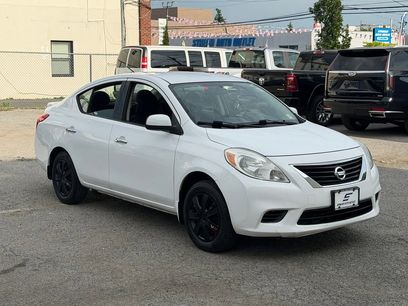 Used 2014 Nissan Versa SV
