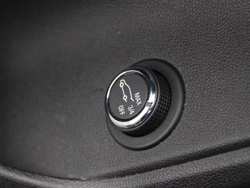Used 2020 Chevrolet Blazer RS FWD image 13