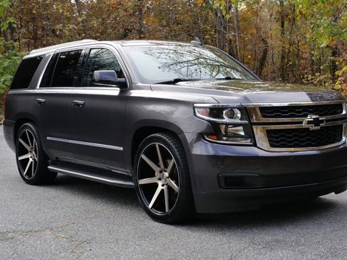 Used 2018 Chevrolet Tahoe LT image 4