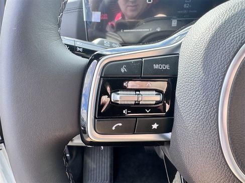 New 2026 Kia Carnival image 15