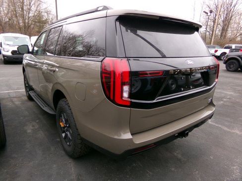 New 2026 Ford Expedition Tremor image 7