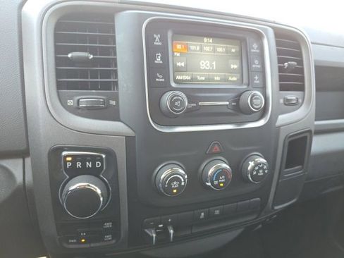 Used 2015 RAM 1500 Express AWD/4WD image 4