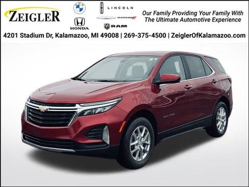 Used 2024 Chevrolet Equinox LT AWD/4WD image 1