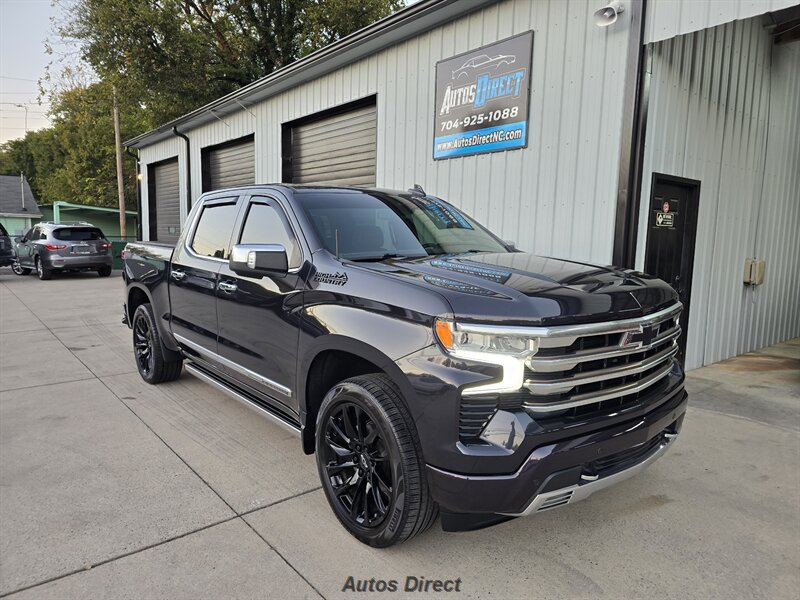 Used 2022 Chevrolet Silverado 1500 High Country w/ High Country Premium Package AWD/4WD image 9