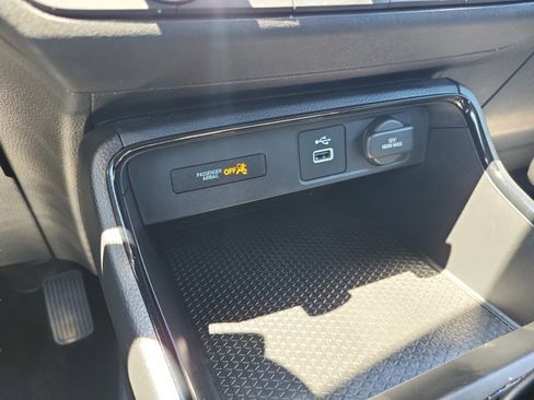 Used 2023 Honda CR-V LX image 33