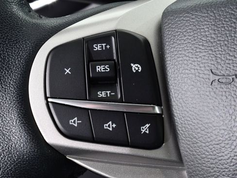 Used 2023 Ford Explorer XLT w/ Equipment Group 202A image 33