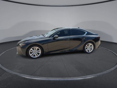 Used 2023 Lexus IS 300 w/ Comfort Package RWD image 5