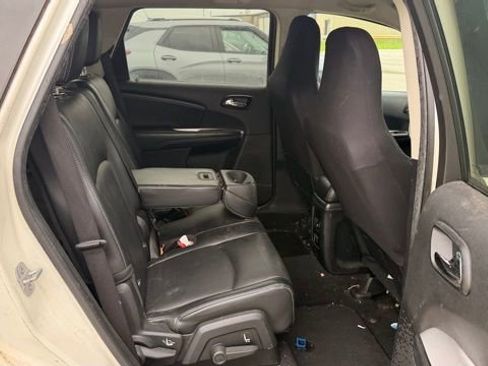 Used 2013 Dodge Journey Crew FWD image 13