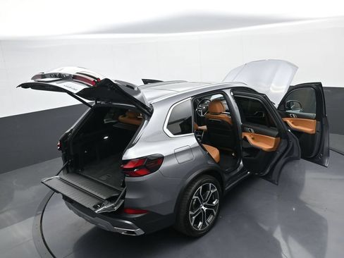New 2026 BMW X5 xDrive40i AWD/4WD image 44