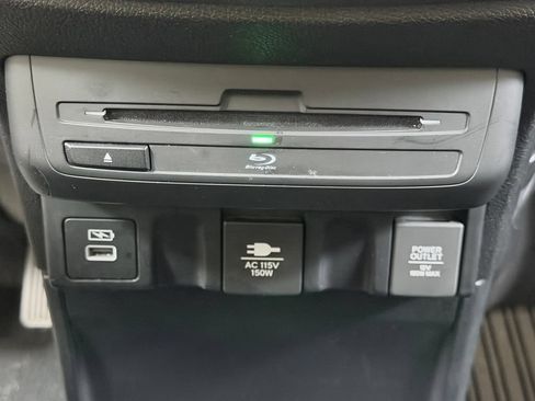 Used 2023 Honda Odyssey Elite image 53