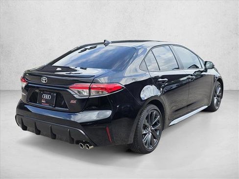 Used 2026 Toyota Corolla SE w/ SE Package FWD image 5