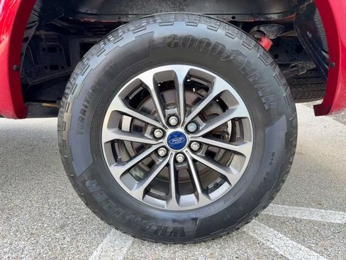 Used 2019 Ford F150 XLT w/ Equipment Group 302A Luxury AWD/4WD image 30