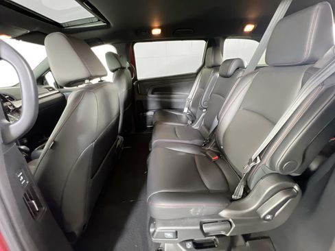 Used 2023 Honda Odyssey Sport image 24