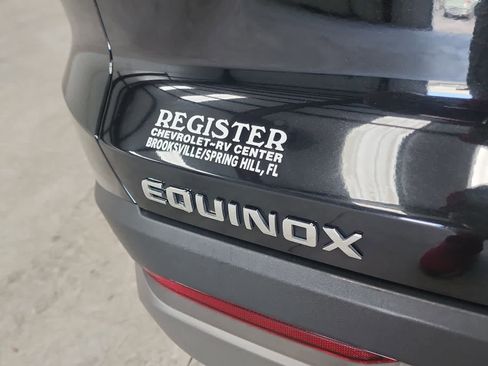 Used 2025 Chevrolet Equinox LT image 14