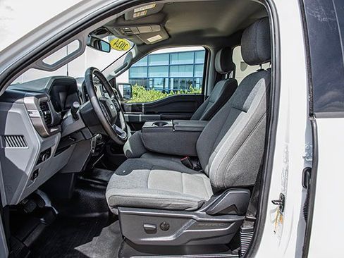 Used 2024 Ford F150 XLT w/ Tow/Haul Package image 15