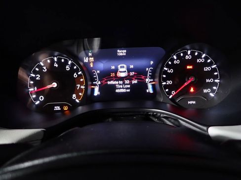 Used 2022 Jeep Compass Limited image 20