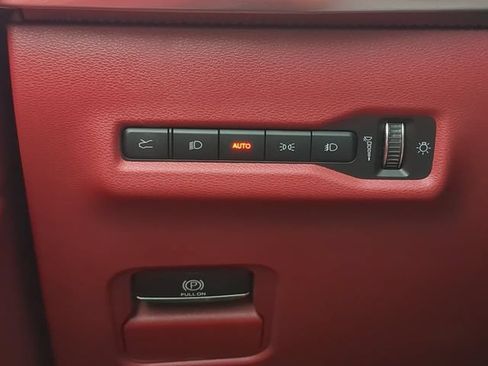 Used 2024 Jeep Wagoneer Launch Edition AWD/4WD image 30
