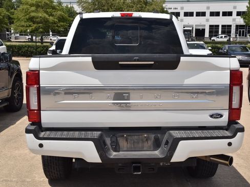 Used 2022 Ford F250 Platinum AWD/4WD image 8