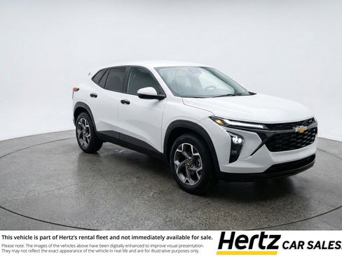 Used 2025 Chevrolet Trax LT w/ LT Convenience Package image 1