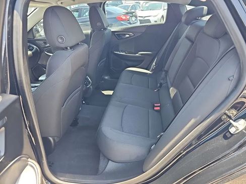 Used 2016 Chevrolet Malibu LT FWD image 18