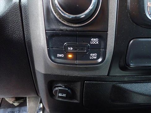 Used 2019 RAM 1500 Tradesman w/ Chrome Plus Package image 19