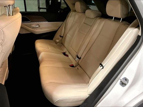 Used 2026 Mercedes-Benz GLE 450e 4MATIC image 21