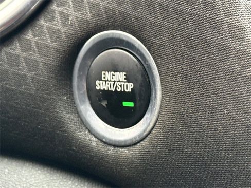 Used 2016 Chevrolet Malibu LT image 7